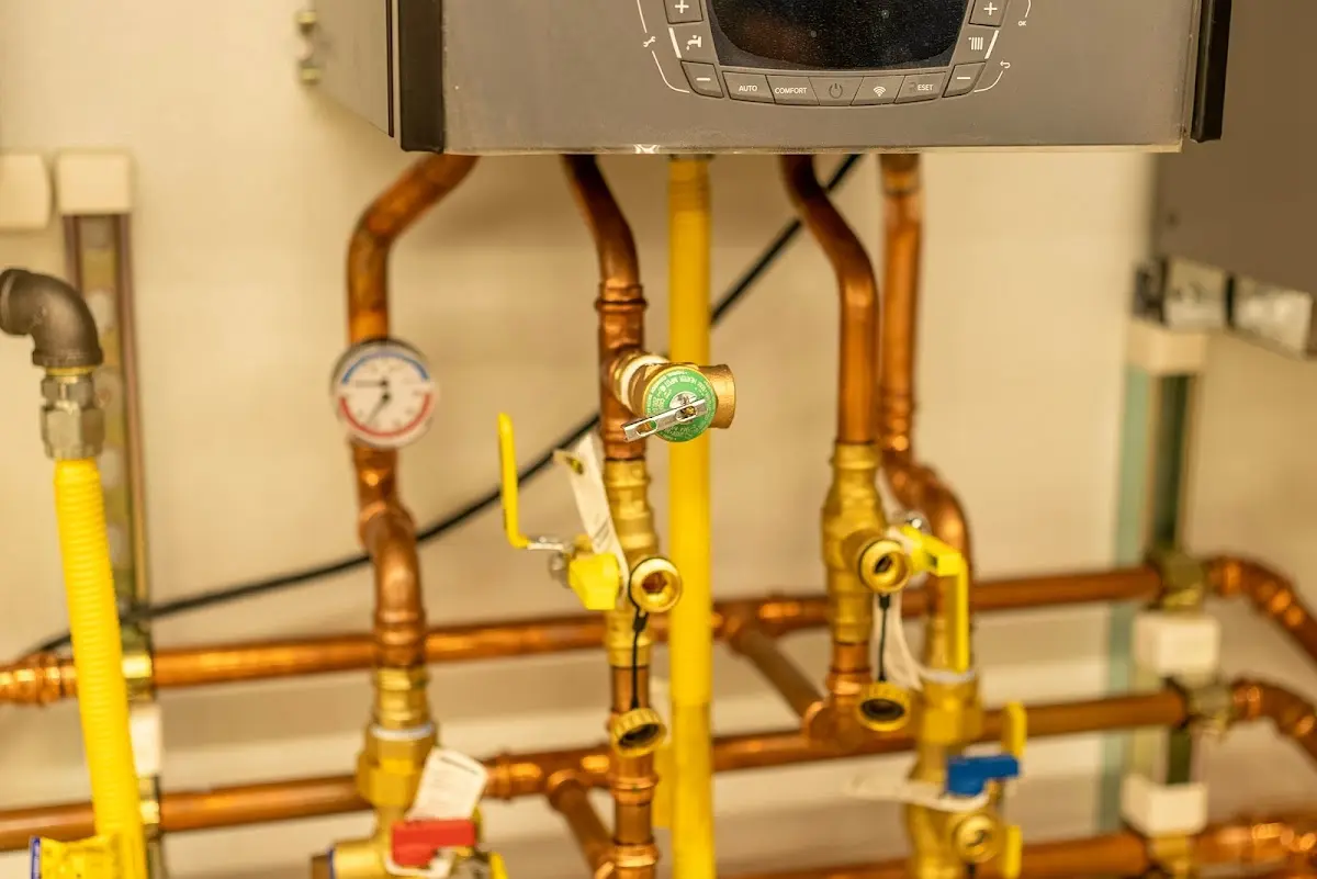 Licensed technician providing Sewer Cleanout for a homeowner in Skokie